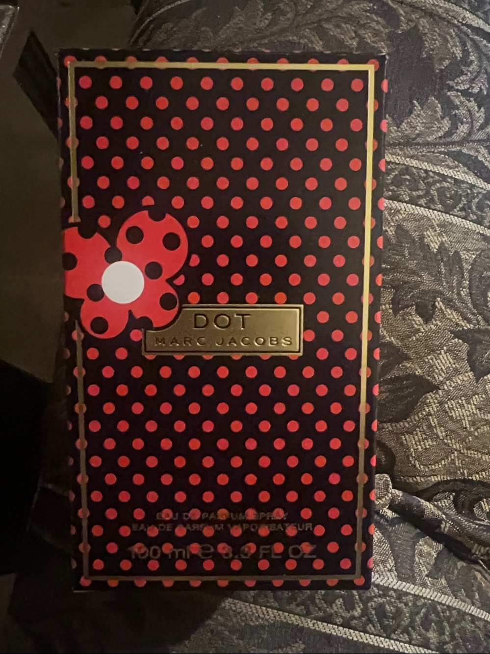 Perfume - Picture 2 of 3